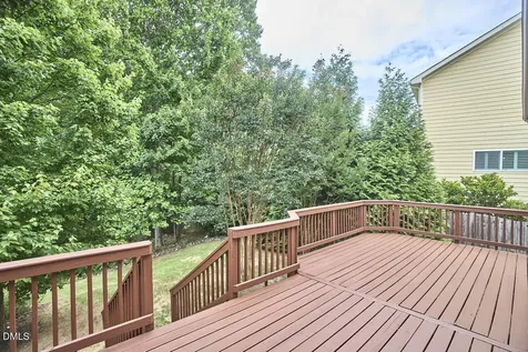 304 Shorehouse Way Holly Springs NC 27540