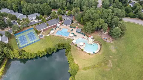 304 Shorehouse Way Holly Springs NC 27540