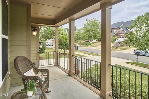 304 Shorehouse Way Holly Springs NC 27540