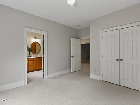 212 Midden Way Holly Springs NC 27540