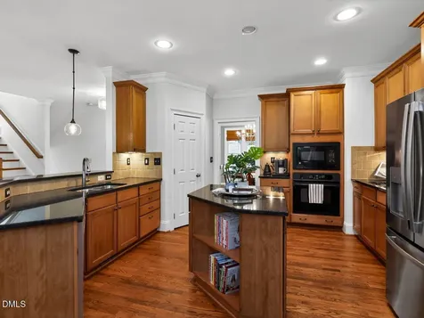 212 Midden Way Holly Springs NC 27540