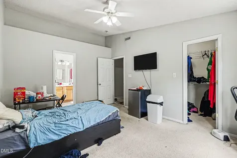 6428 Saybrooke Drive Raleigh NC 27604