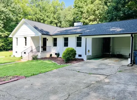 737 Lakeview Drive Henderson NC 27536