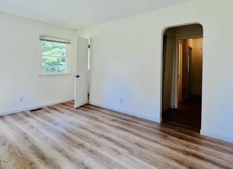 737 Lakeview Drive Henderson NC 27536