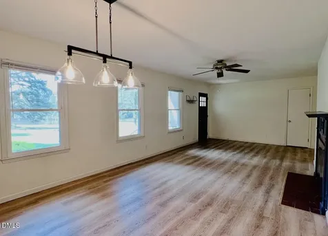 737 Lakeview Drive Henderson NC 27536