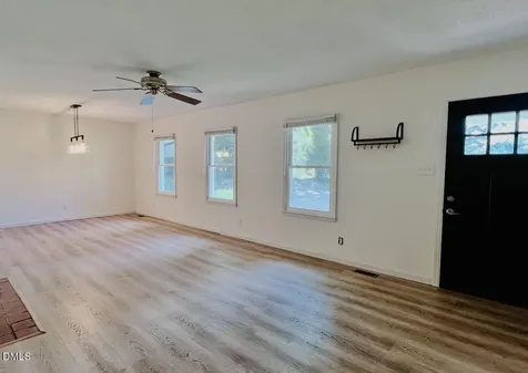 737 Lakeview Drive Henderson NC 27536