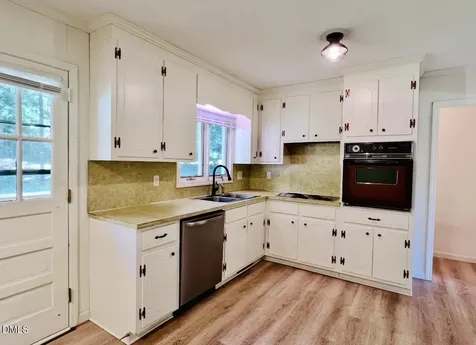 737 Lakeview Drive Henderson NC 27536
