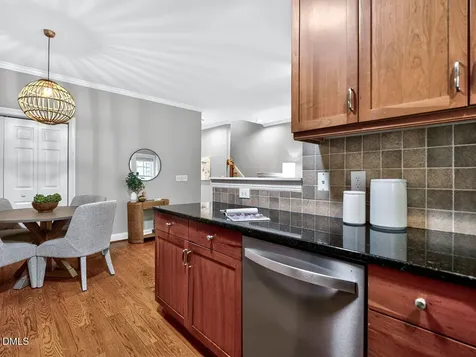 137 Lanigan Place Cary NC 27513