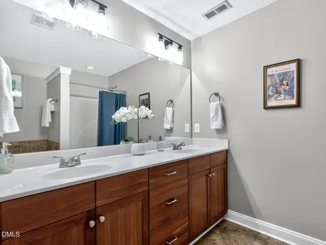 137 Lanigan Place Cary NC 27513