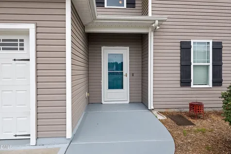 1518 Apple Blossom Circle Creedmoor NC 27522