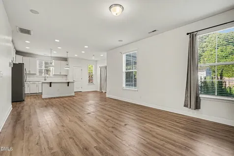 404 Avery Glenn Way Fuquay Varina NC 27526