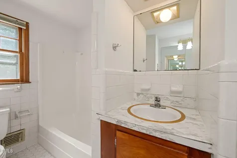 1103 Warren Avenue Cary NC 27511