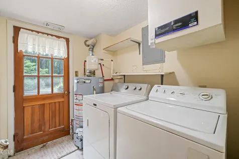 1103 Warren Avenue Cary NC 27511