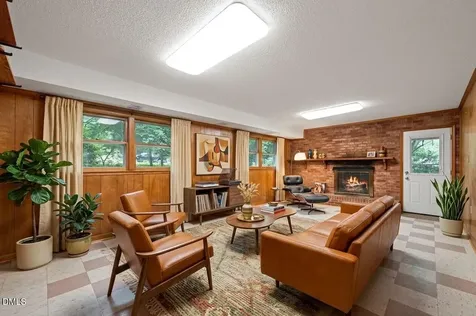 1103 Warren Avenue Cary NC 27511