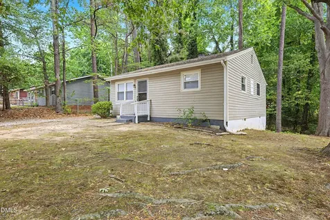 2720 Thelma Street Durham NC 27704