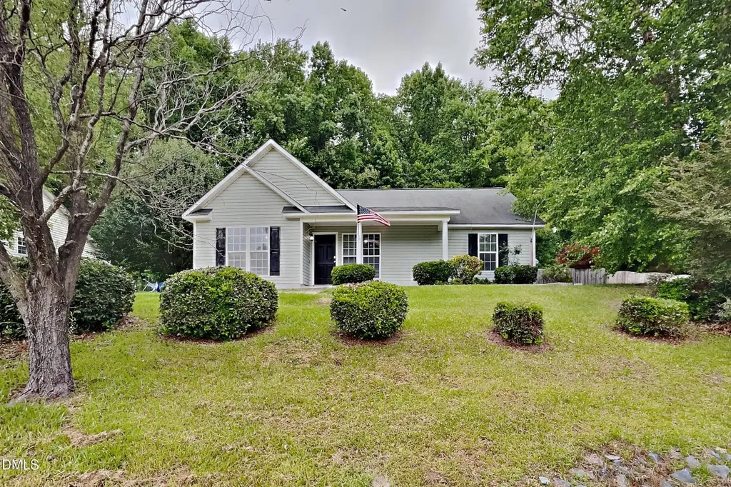 241 Gray Ghost Street Benson NC 27504