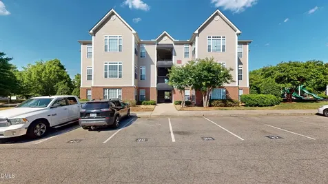 2501 Hunstcroft Raleigh NC 27617