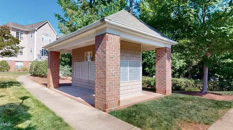 2501 Huntscroft Lane Raleigh NC 27617