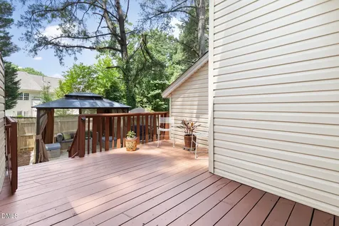114 Arbuckle Lane Cary NC 27511