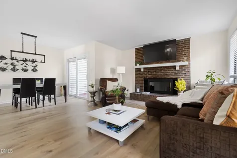 114 Arbuckle Lane Cary NC 27511