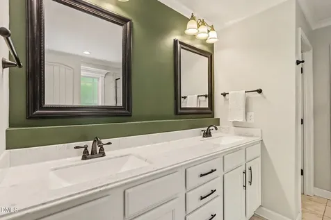 324 Gwendolyn Way Fuquay Varina NC 27526