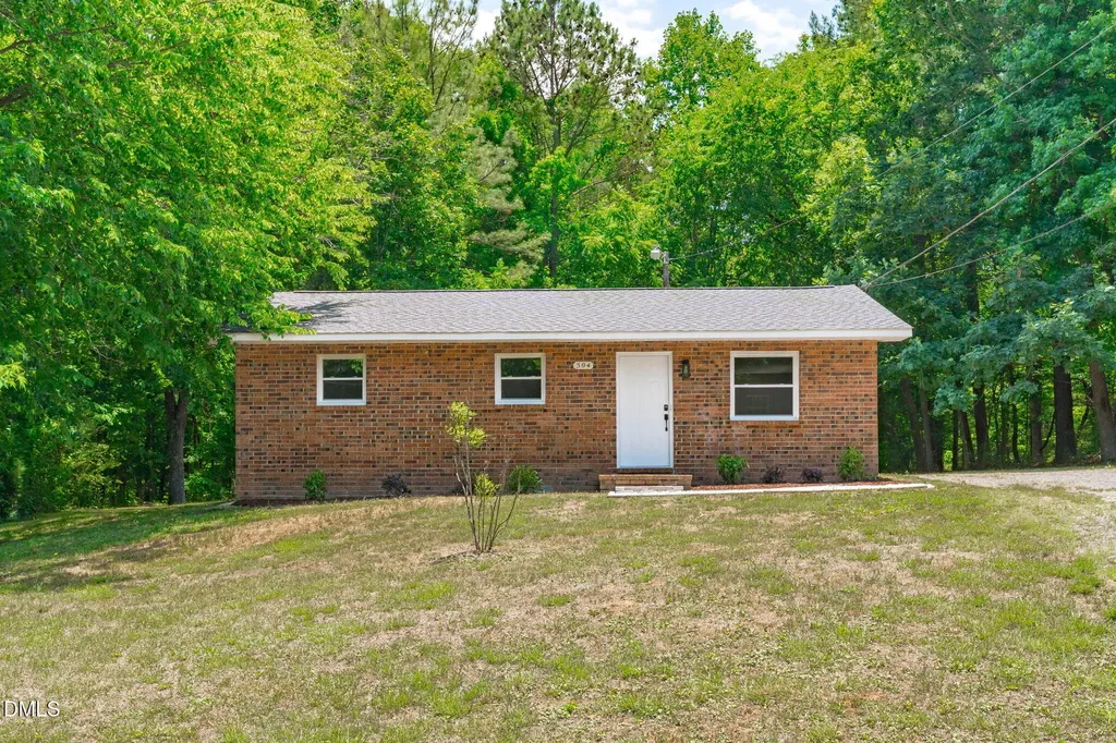 504 Tuliptree Road Hillsborough NC 27278