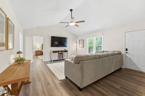 6 Sommerset Drive Clayton NC 27520