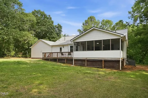 6 Sommerset Drive Clayton NC 27520