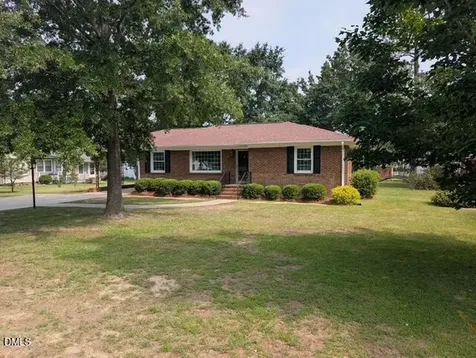 1108 Friendly Road Dunn NC 28334