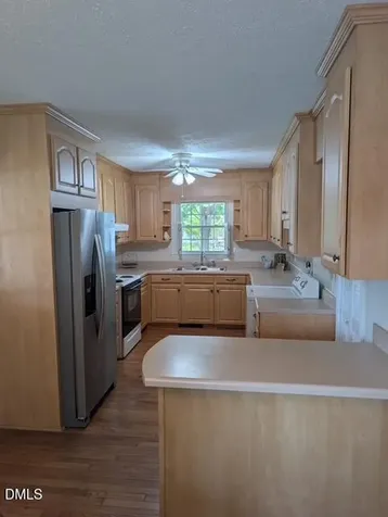 1108 Friendly Road Dunn NC 28334