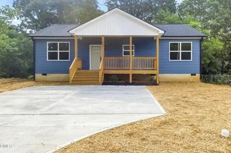 1437 Duggins Drive Burlington NC 27217