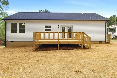736 Chandler Avenue Burlington NC 27217