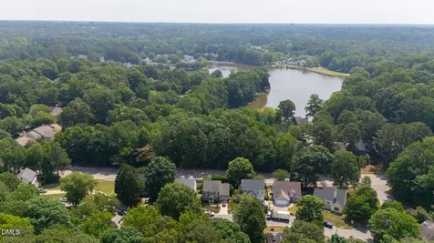 107 Cambrian Way Cary NC 27511