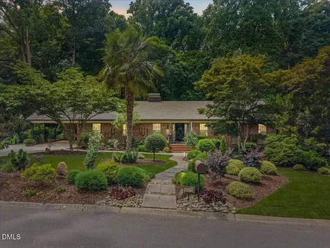 6719 Valley Lake Drive Raleigh NC 27612