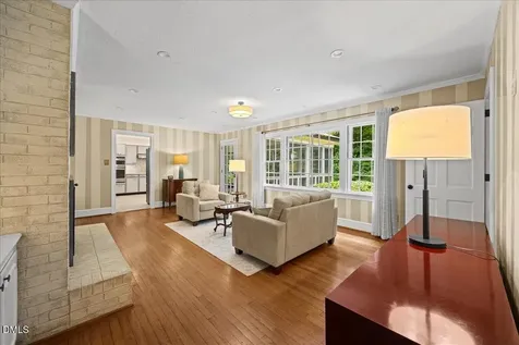 6719 Valley Lake Drive Raleigh NC 27612