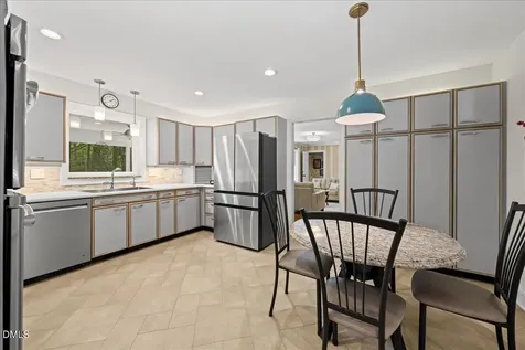 6719 Valley Lake Drive Raleigh NC 27612