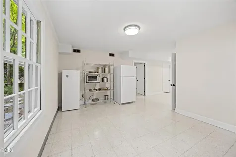 6719 Valley Lake Drive Raleigh NC 27612
