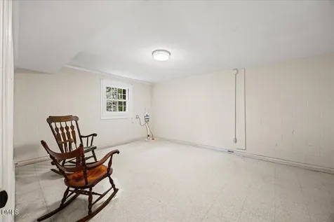 6719 Valley Lake Drive Raleigh NC 27612