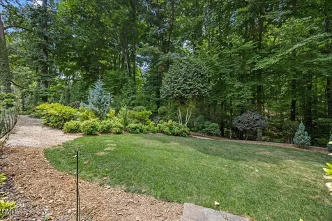 6719 Valley Lake Drive Raleigh NC 27612