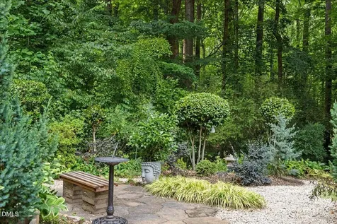 6719 Valley Lake Drive Raleigh NC 27612