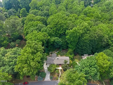 6719 Valley Lake Drive Raleigh NC 27612