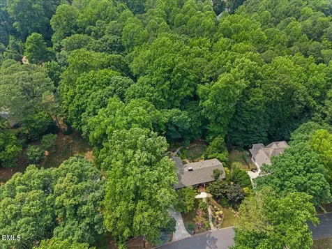 6719 Valley Lake Drive Raleigh NC 27612