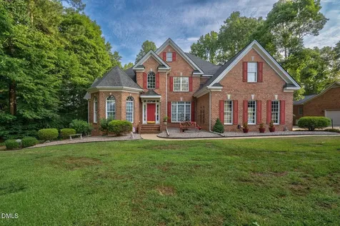 5030 Overlook Drive Elm City NC 27822