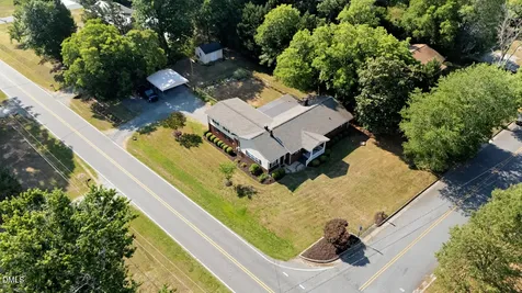 1804 Alco Street Graham NC 27253