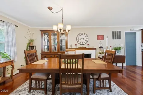 1804 Alco Street Graham NC 27253