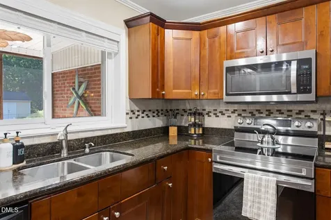 1804 Alco Street Graham NC 27253