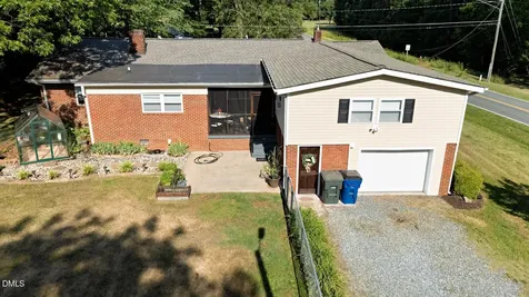 1804 Alco Street Graham NC 27253