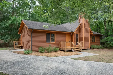 3103 Hornbuckle Place Durham NC 27707