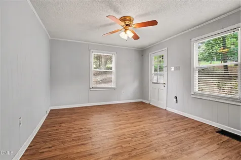 1107 Lockland Avenue Winston Salem NC 27103
