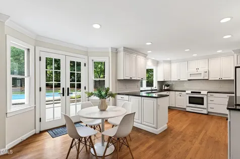 104 Larkwood Lane Cary NC 27518
